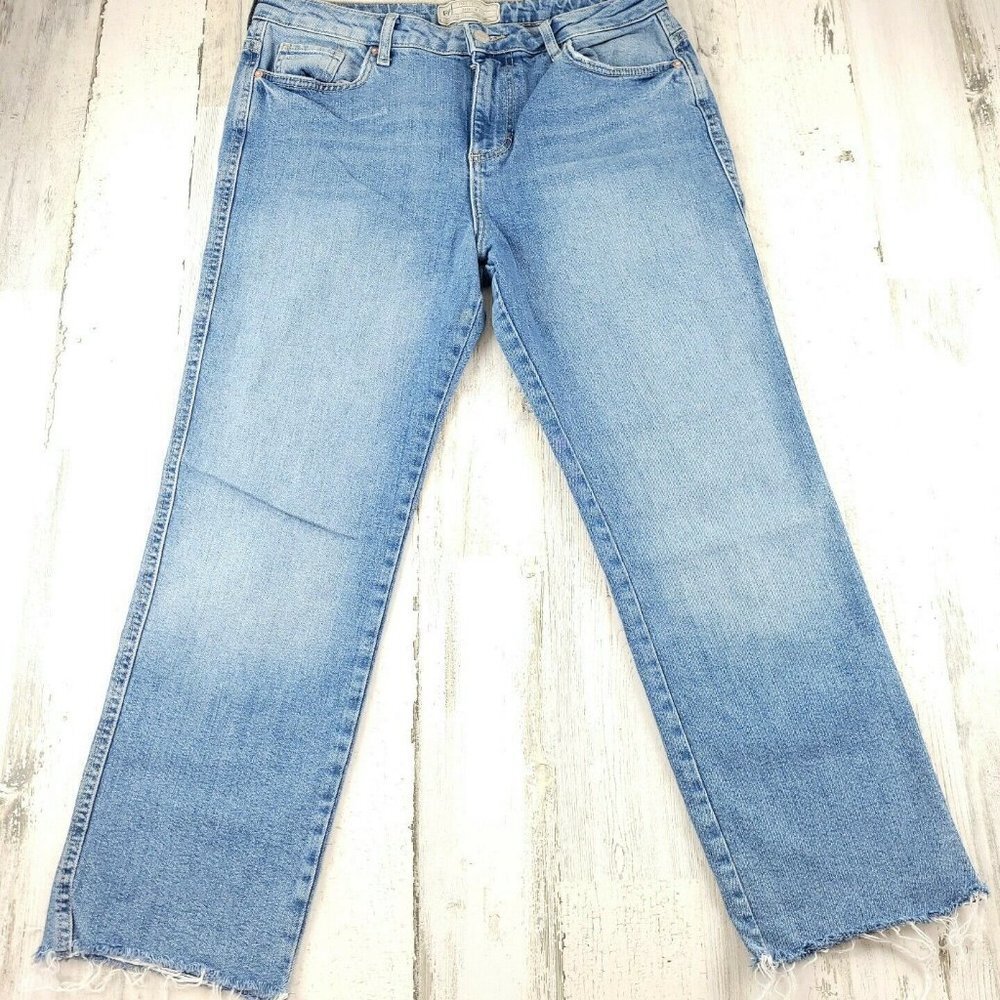 Free People Straight Leg Jeans Women’s Size 29 Blue Medium Wash Raw Hem Denim